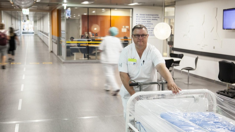 Hospital lysner hverdagen for de syge
