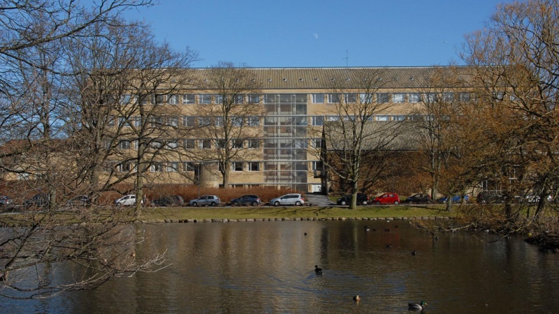 Tre entreprenører i spil til at renovere på Aarhus Universitet