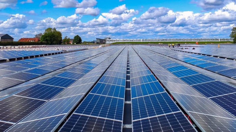 71.000 m2 solcelleanlæg i Aarhus - nyt selskab baner vejen