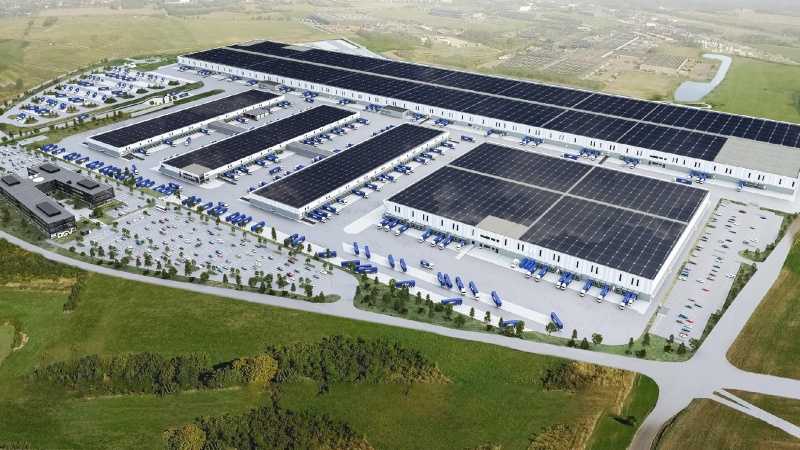Verdens største tagplacerede solcelleanlæg skal ligge på DSV's tag i Horsens