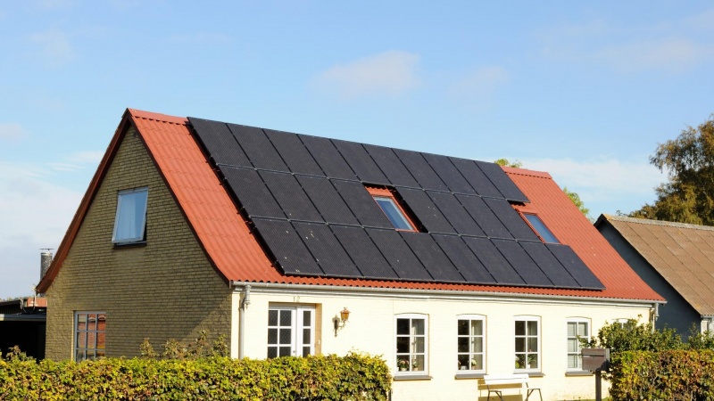 Prisfald på solceller kan koste staten dyrt