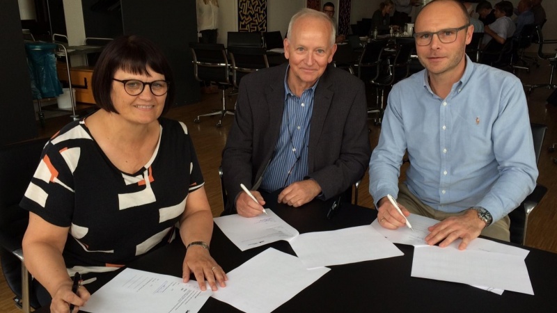 Underskrift på to nye boligområder i Viborg Baneby